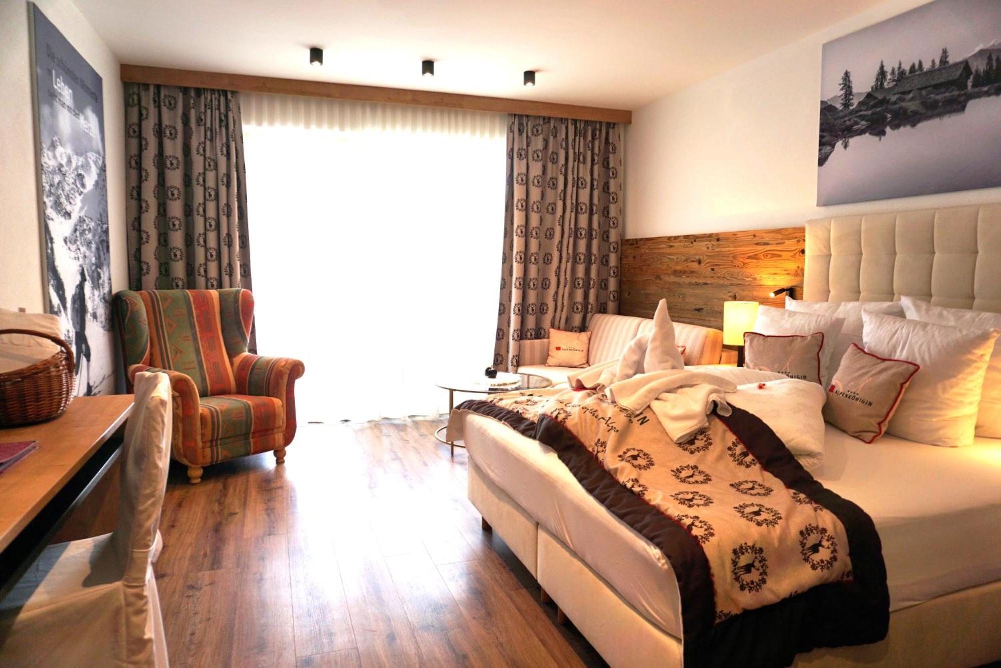 Hotel Alpenkoenigin - Sommer Silvretta Premium Card Inklusive See Exterior photo
