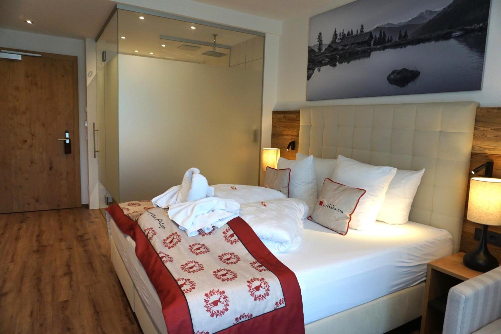 Hotel Alpenkoenigin - Sommer Silvretta Premium Card Inklusive See Exterior photo