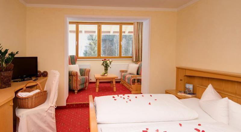 Hotel Alpenkoenigin - Sommer Silvretta Premium Card Inklusive See Exterior photo